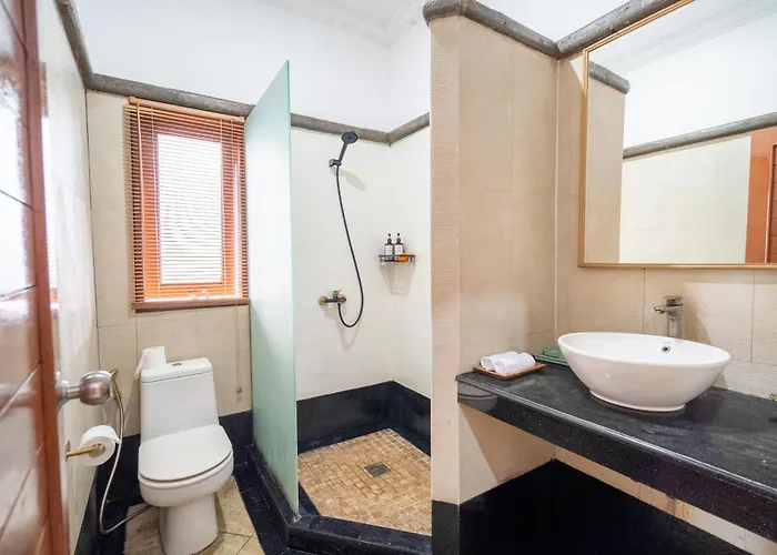 Spacious 6br In Pererenan - Ice Bath & Ir Sauna - 5min To The